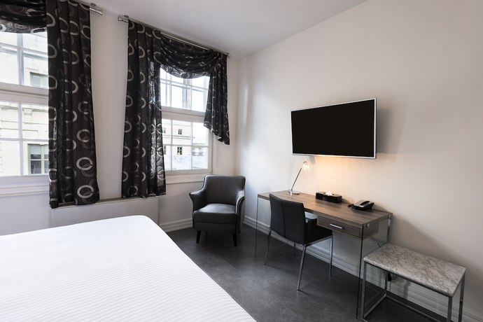 Imagen de la habitación del Hotel Manoir Morgan. Foto 17