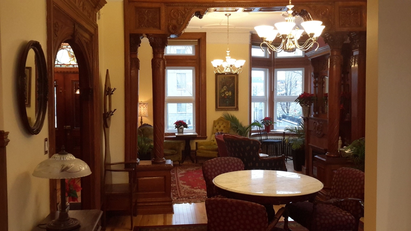 Imagen de los interiores del Hotel Manoir Sherbrooke. Foto 16