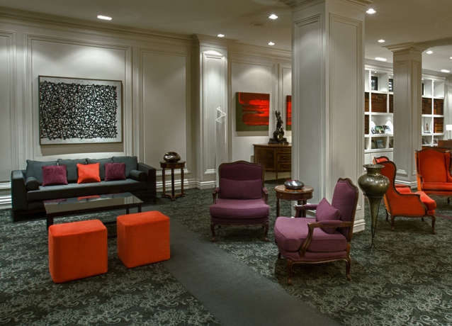 Imagen de los interiores del Hotel Manoir Victoria. Foto 13