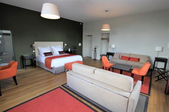 Imagen de la habitación del Hotel Manoir de Montigny. Foto 4