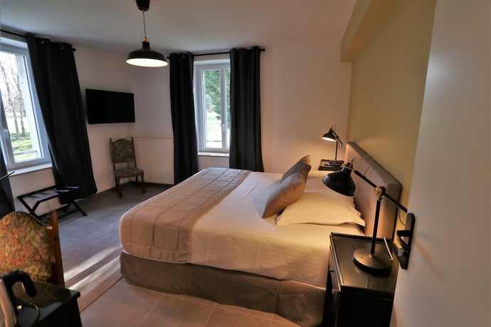 Imagen de la habitación del Hotel Manoir de Montigny. Foto 10