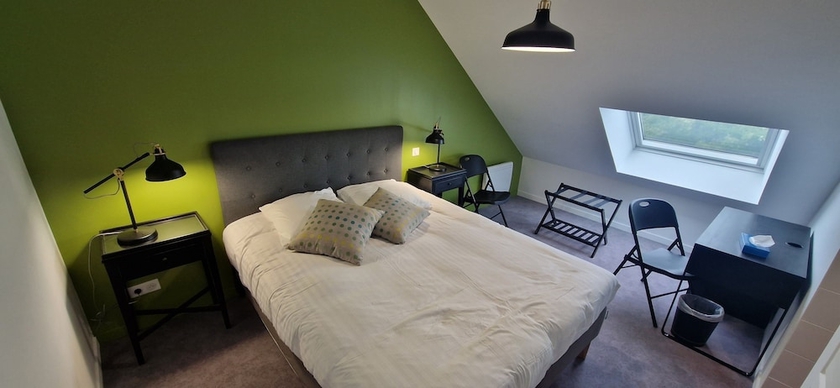 Imagen de la habitación del Hotel Manoir de Montigny. Foto 15