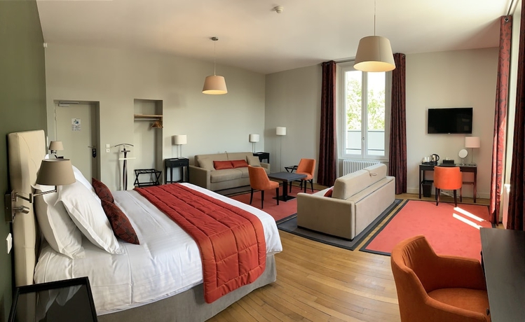 Imagen de la habitación del Hotel Manoir de Montigny. Foto 16