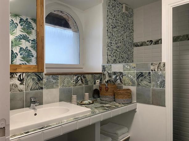 Imagen de la habitación del Hotel Manoir de Rigourdaine. Foto 19