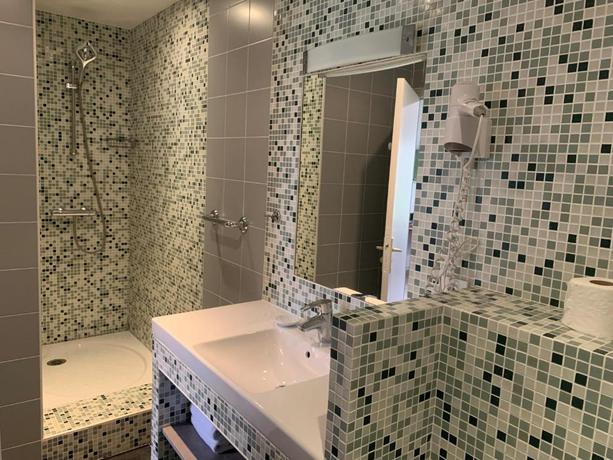 Imagen de la habitación del Hotel Manoir de Rigourdaine. Foto 21