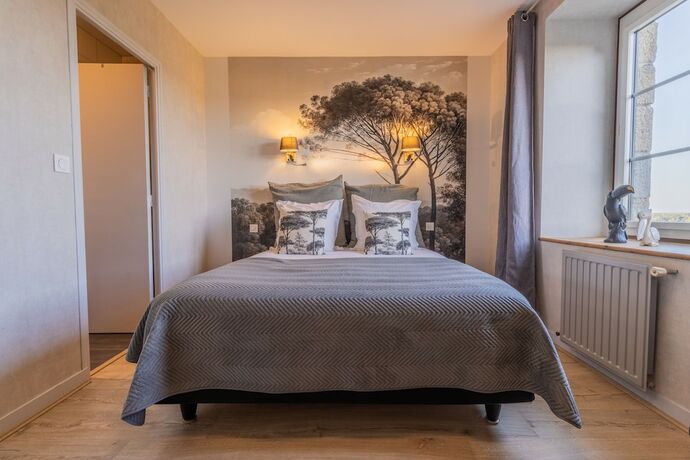 Imagen de la habitación del Hotel Manoir de Rigourdaine. Foto 17