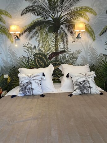 Imagen de la habitación del Hotel Manoir de Rigourdaine. Foto 20