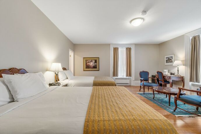 Imagen de la habitación del Hotel Manoir de la Tour. Foto 16