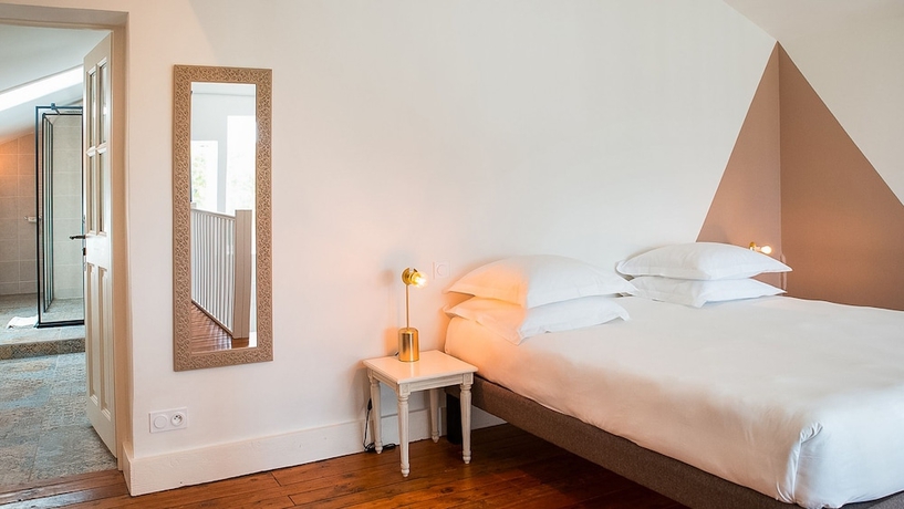 Imagen de la habitación del Hotel Manoir le Roure. Foto 2