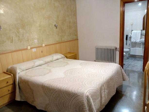 Imagen de la habitación del Hotel Manolete. Foto 8