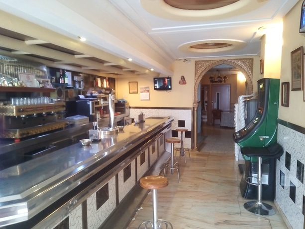 Imagen del bar/restaurante del Hotel Manolete. Foto 5