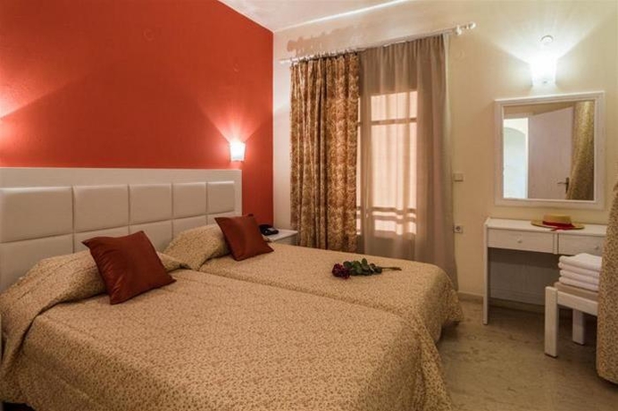 Imagen general del Hotel Manolis Apartments, Malia. Foto 4