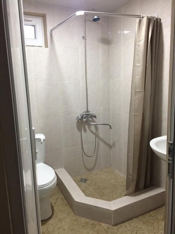 Imagen de la habitación del Hotel Manoni\'s Guesthouse. Foto 9