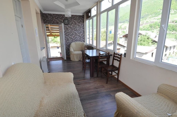 Imagen de la habitación del Hotel Manoni\'s Guesthouse. Foto 17