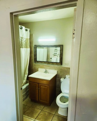 Imagen de la habitación del Hotel Manor By OYO Near Oak Brook/Chicago Westchester. Foto 16