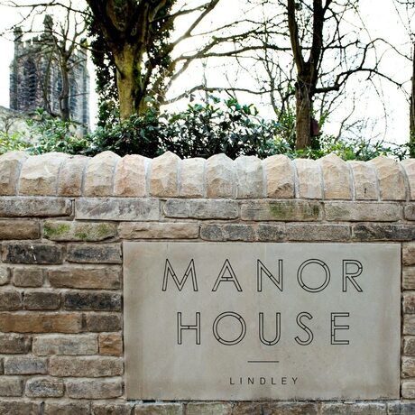 Imagen general del Hotel Manor House Lindley. Foto 6