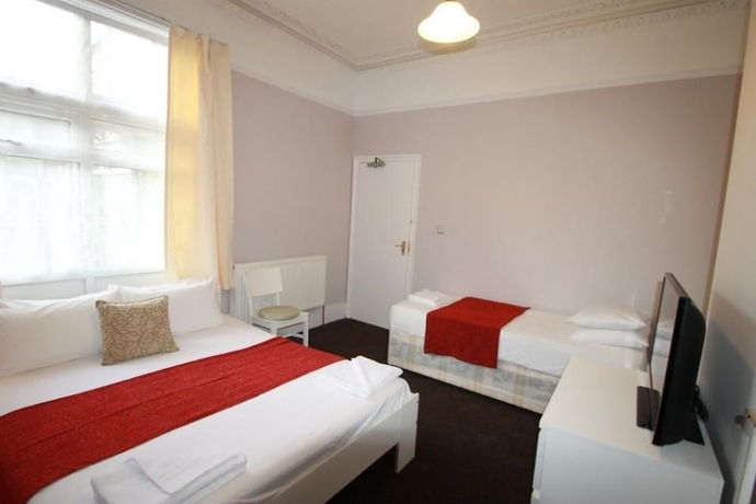 Imagen de la habitación del Hotel Manor House London. Foto 9