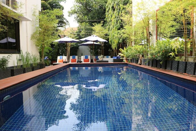 Imagen general del Hotel Manor House, Sangkat Boeng Reang. Foto 1