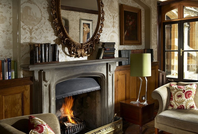 Imagen de los interiores del Hotel Manor House and Golf Club. Foto 13