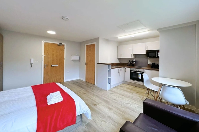 Imagen de la habitación del Hotel Manor Park Court. Foto 15