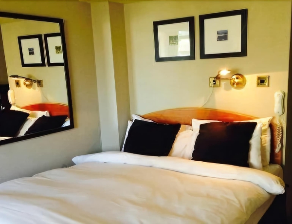 Imagen de la habitación del Hotel Manor, Slough. Foto 7