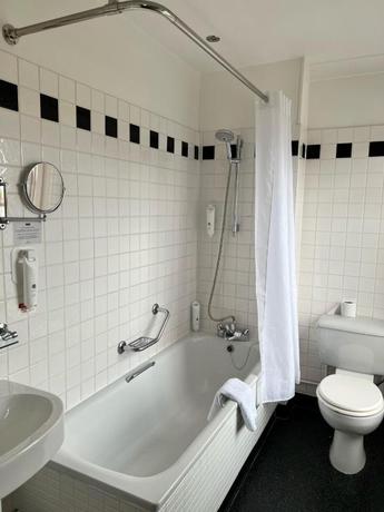 Imagen general del Hotel Manor by Greene King Inns. Foto 3