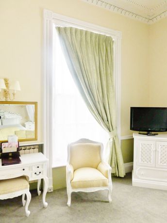 Imagen de la habitación del Hotel Manor of Groves. Foto 16