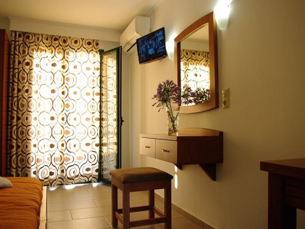 Imagen general del Hotel Manos Palace. Foto 4