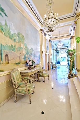 Imagen de los interiores del Hotel Manos Premier. Foto 15