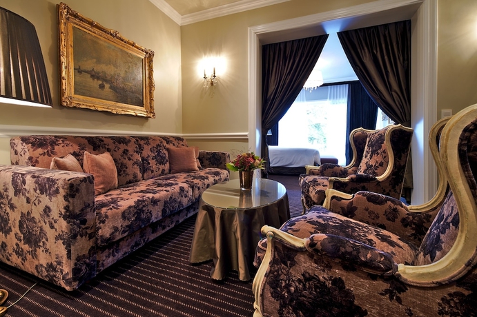 Imagen de la habitación del Hotel Manos Premier. Foto 13