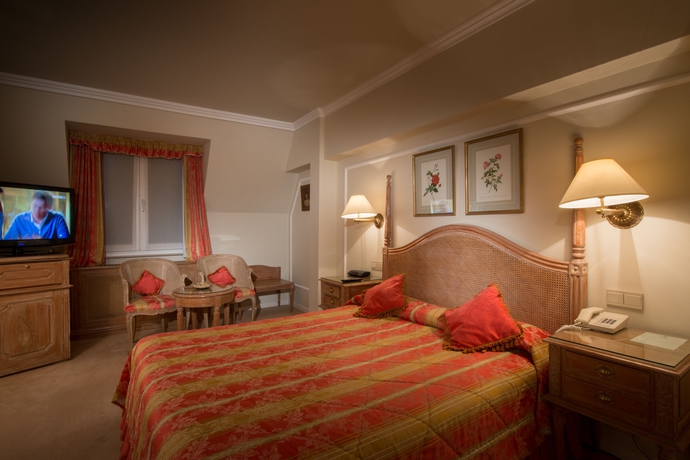 Imagen de la habitación del Hotel Manos Stephanie. Foto 12