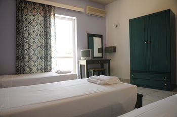 Imagen de la habitación del Hotel Manos Studios. Foto 4