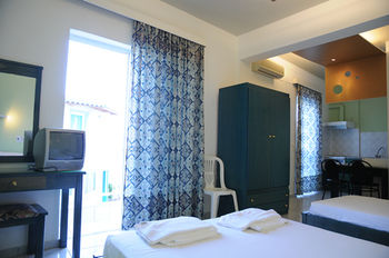 Imagen de la habitación del Hotel Manos Studios. Foto 5