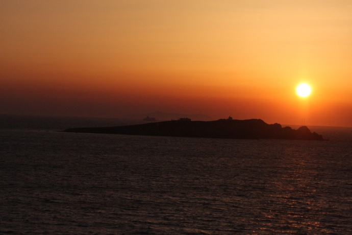 Imagen de los exteriores del Hotel Manoulas Beach Mykonos Resort. Foto 5