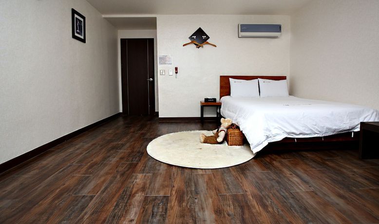 Imagen de la habitación del Hotel Manripo Hotel. Foto 8