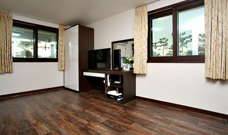 Imagen de la habitación del Hotel Manripo Hotel. Foto 18