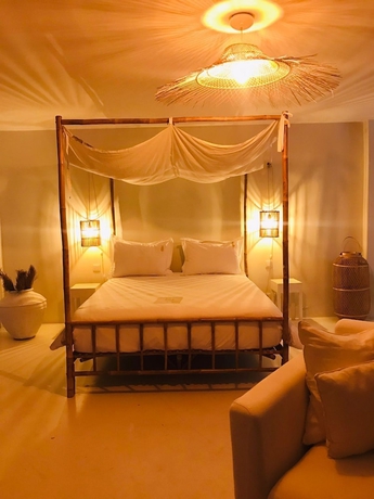 Imagen de la habitación del Hotel Mansa Marina. Foto 5