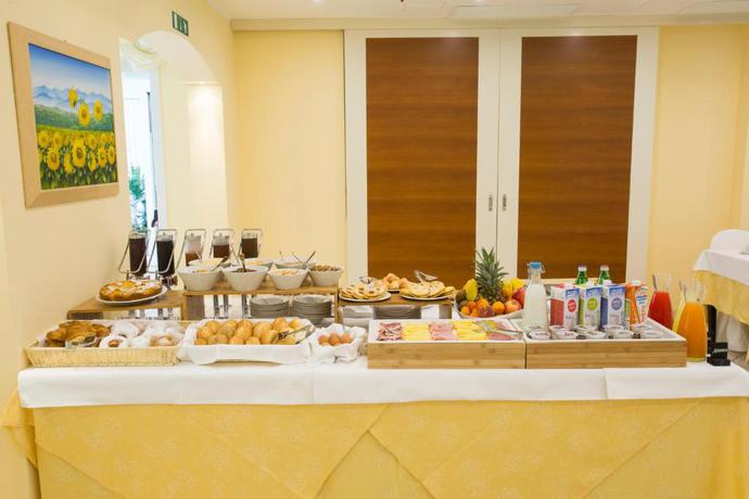 Imagen general del Hotel Mansarda Cannes. Foto 6