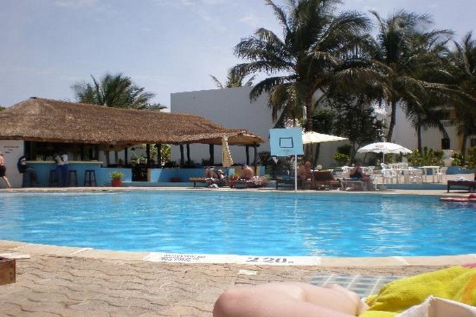 Imagen general del Hotel Mansea Beach and Resort. Foto 10