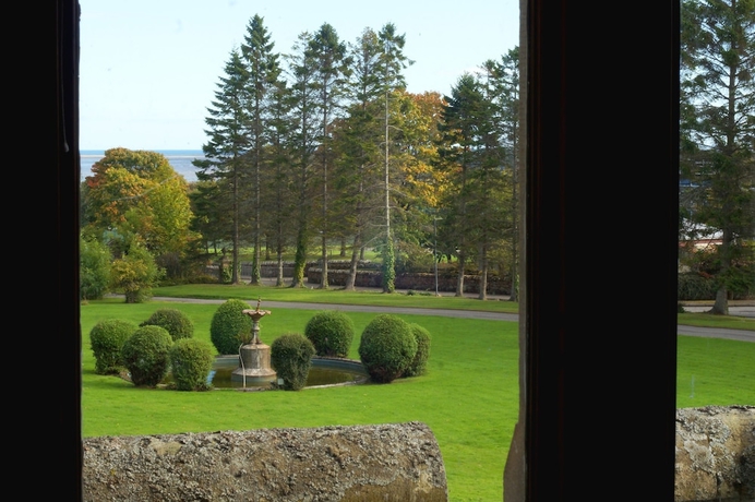 Imagen de los exteriores del Hotel Mansfield Castle. Foto 17