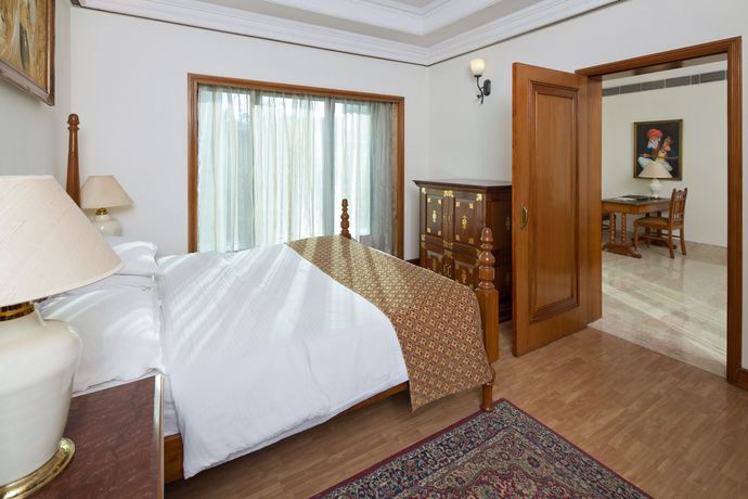 Imagen de la habitación del Hotel Mansingh. Foto 15