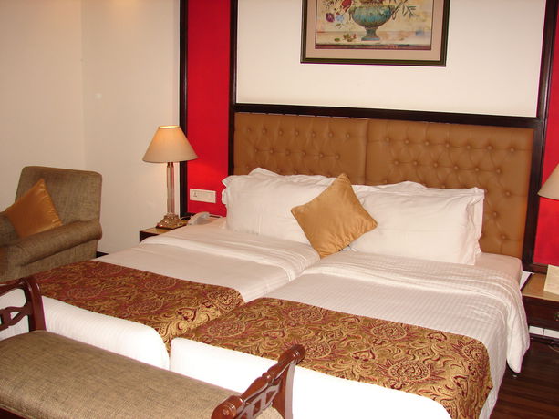 Imagen de la habitación del Hotel Mansingh. Foto 17