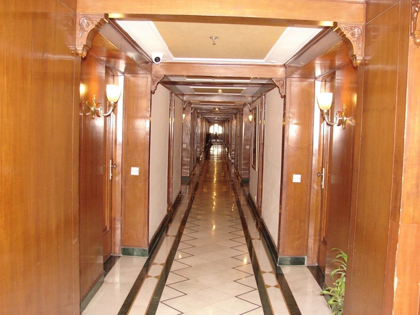 Imagen de los interiores del Hotel Mansingh Palace. Foto 11