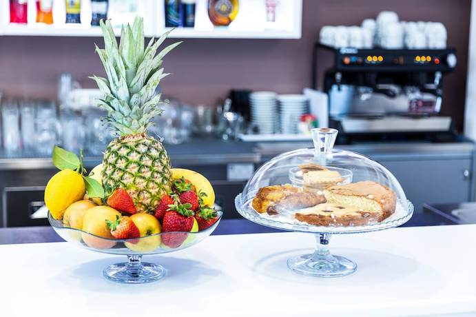 Imagen del bar/restaurante del Hotel Mansio Residence. Foto 3