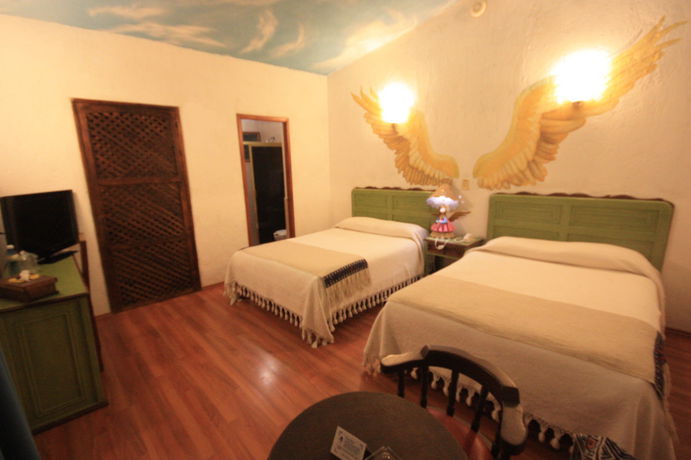 Imagen de la habitación del Hotel Mansi&oacute;n De Los &Aacute;ngeles. Foto 7