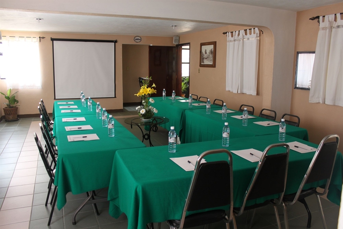 Imagen de los interiores del Hotel Mansi&oacute;n Del Cantador. Foto 12