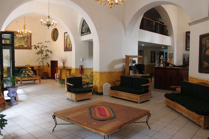 Imagen de los interiores del Hotel Mansi&oacute;n Del Cantador. Foto 13
