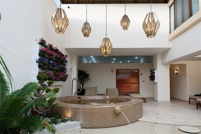 Imagen de la piscina del Hotel Mansi&oacute;n Del Conde - Adults Only. Foto 16