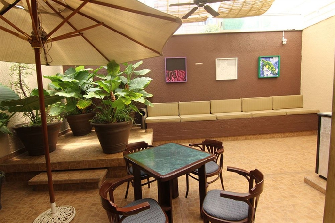 Imagen de los exteriores del Hotel Mansi&oacute;n Havre. Foto 7