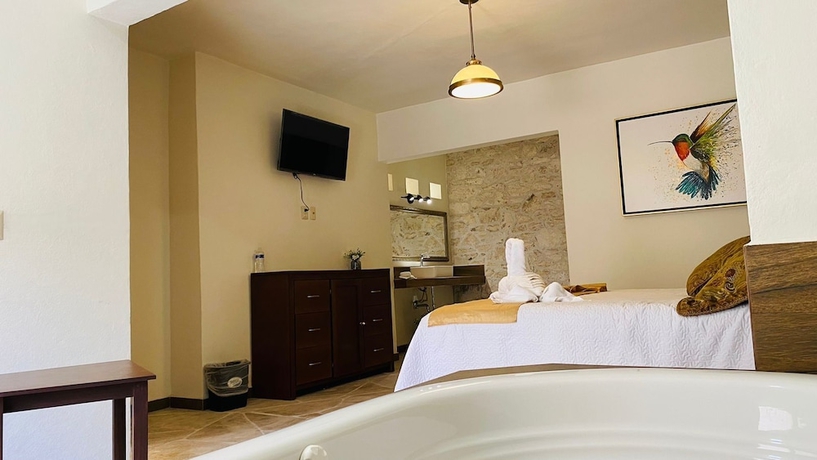 Imagen de la habitación del Hotel Mansi&oacute;n Leonor. Foto 2